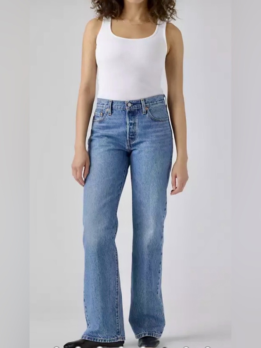 Levi’s 501 ‘90s Straight Leg Jeans Medium Wash W31 L27 Button Fly - Picture 2 of 11